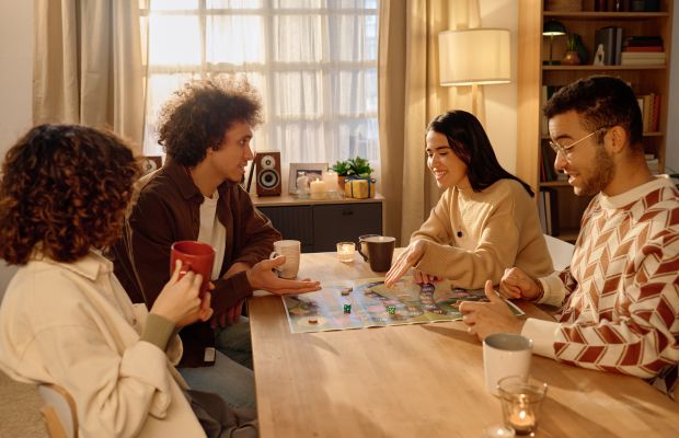 120 Fun brain teasers for adults: Sharpen Your Mind